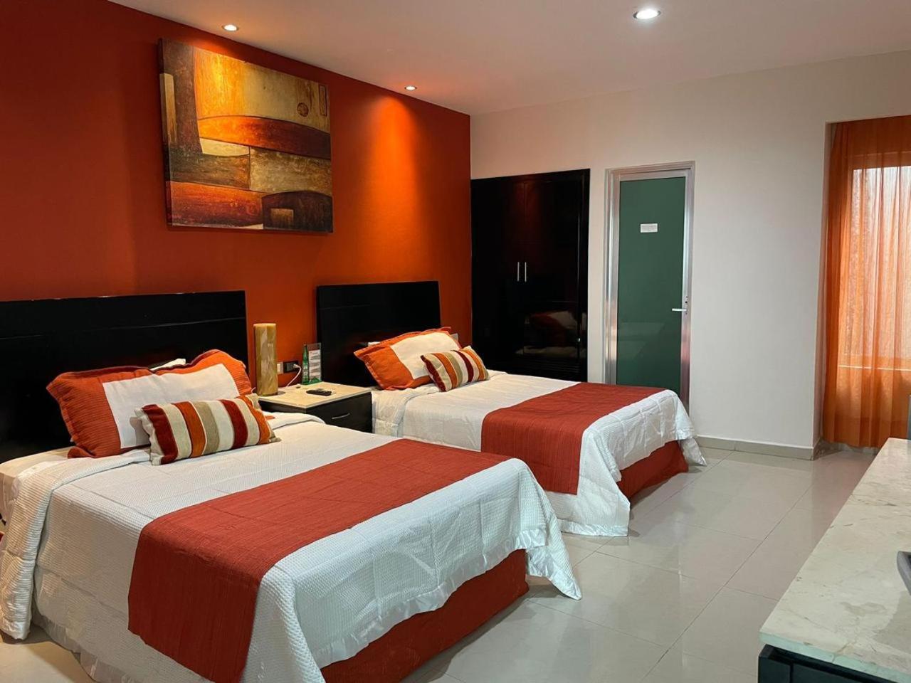 Hotel Empresarial ปาราอิโซ ภายนอก รูปภาพ