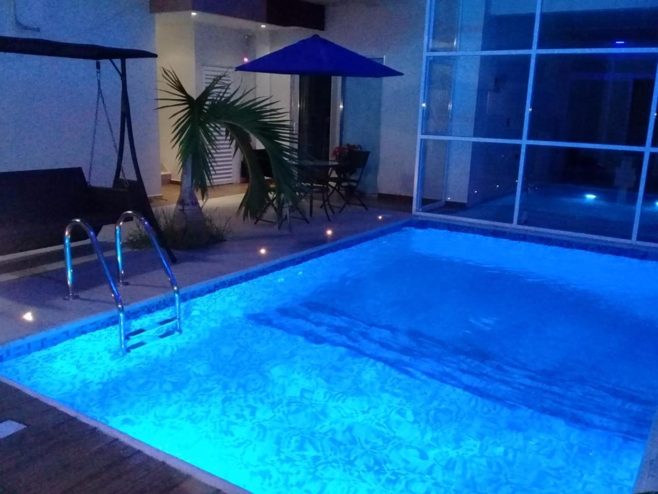 Hotel Empresarial ปาราอิโซ ภายนอก รูปภาพ